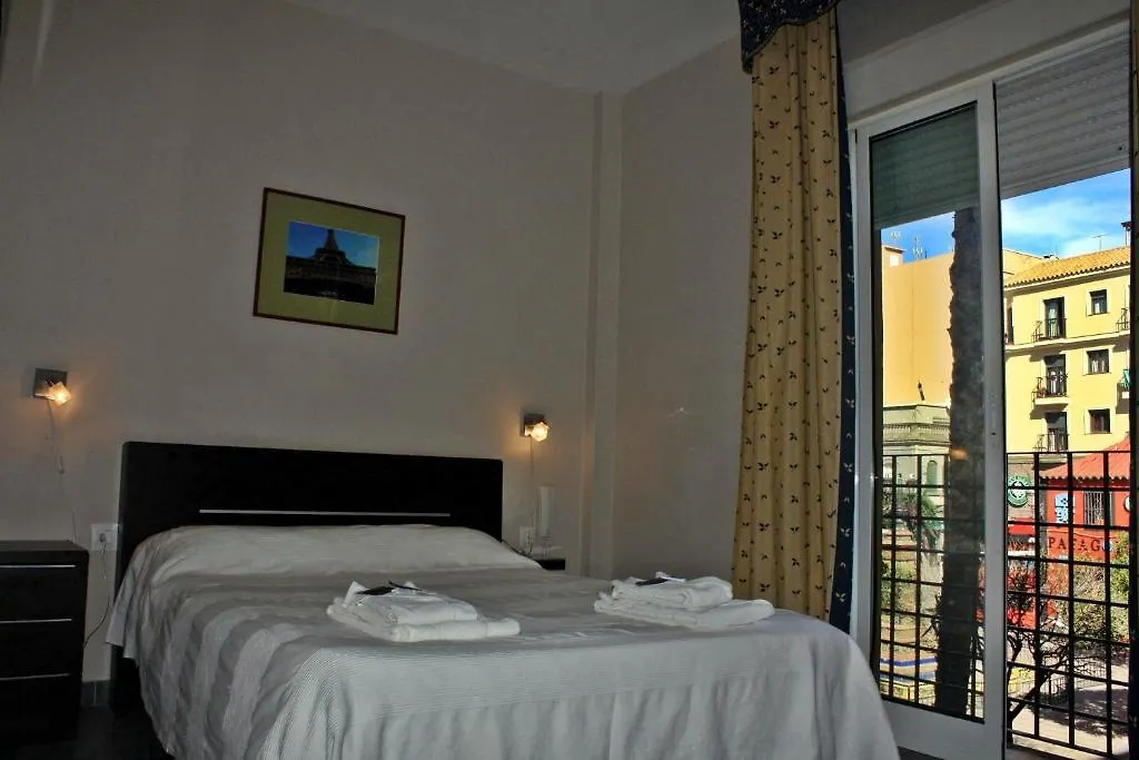 La Línea de la Concepción Hostal Carlos I 0*, La Línea de la Concepción